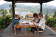 Pause djeuner avec vue sur le lac